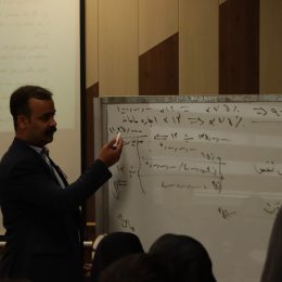 دوره آموزشی بررسی اظهارنامه مالیاتی مدیران عامل مدرسه کسب و کار کرمانی